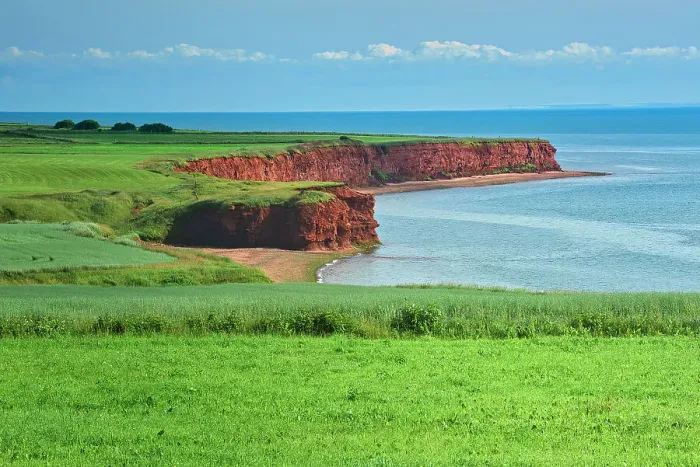 Framed Print : Shoreline cliffs along the Northumberland Strait near Campbelton, Prince Edward Island, Canada