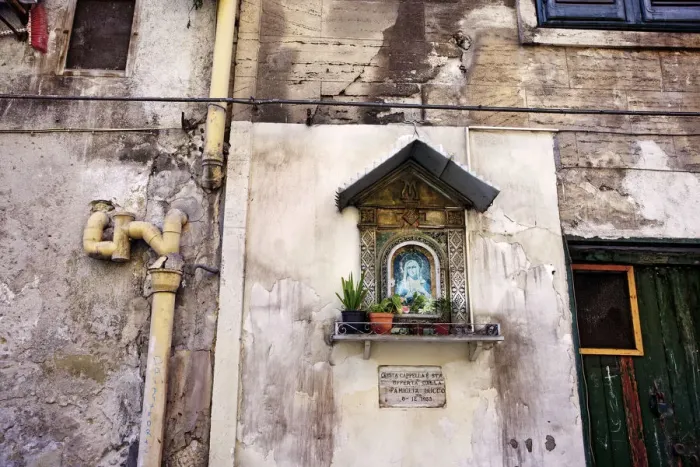 Framed Print : Shrine on a street, Palermo, Sicily, Italy Framed Print : Shrine on a street, Palermo, Sicily, Italy