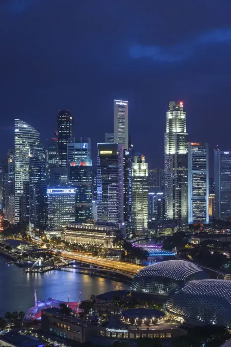 Framed Print : Singapore, city skyline elevated view above the Marina Reservoir, dusk Framed Print : Singapore, city skyline elevated view above the Marina Reservoir, dusk