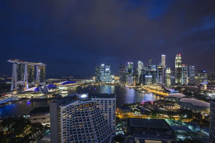 Framed Print : Singapore, city skyline elevated view above the Marina Reservoir, dusk Framed Print : Singapore, city skyline elevated view above the Marina Reservoir, dusk
