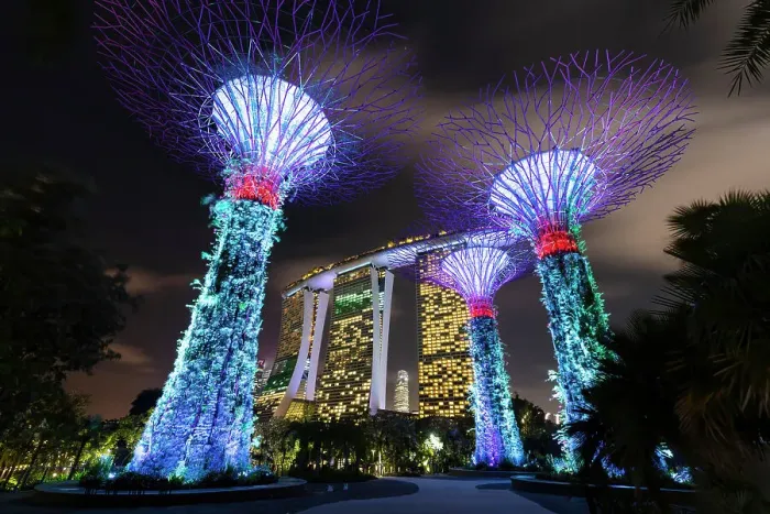 Framed Print : Singapore, Singapore City, Gardens by the Bay, Supertrees, & Marina Bay Sands Framed Print : Singapore, Singapore City, Gardens by the Bay, Supertrees, & Marina Bay Sands
