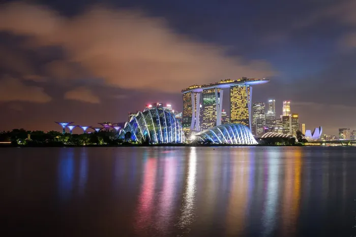 Framed Print : Singapore, Singapore City skyline, Gardens by the Bay, Marina Bay Sands Hotel Framed Print : Singapore, Singapore City skyline, Gardens by the Bay, Marina Bay Sands Hotel