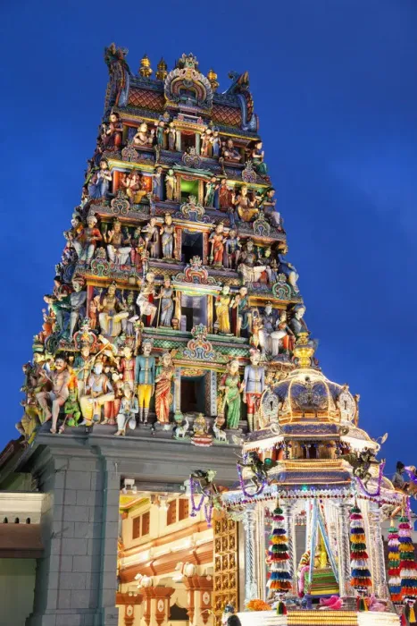 Framed Print : Singapore, Sri Mariamman Temple, Thaipusam Festival Chariot in front of Main Gateway