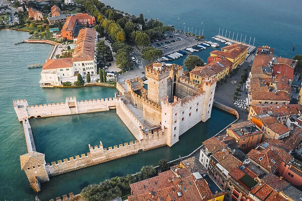 Sirmione Castle, Sirmione, Garda Lake, Brescia province, Lombardy, Italy