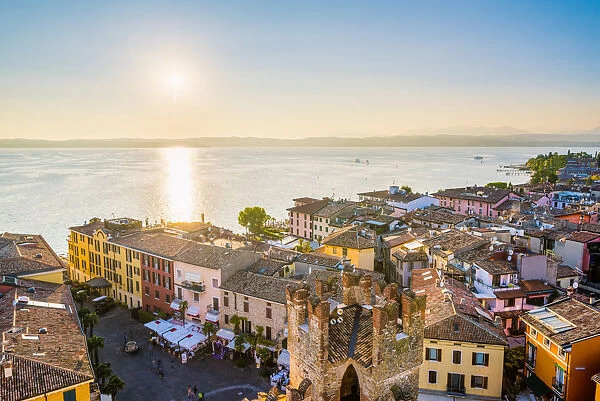 Sirmione, lake Garda, Brescia province, Lombardy, Italy