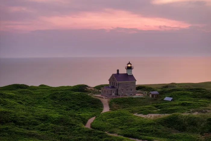 Framed Print : Siunset over Noth Light on Block Island, Rhode Island, USA Framed Print : Siunset over Noth Light on Block Island, Rhode Island, USA