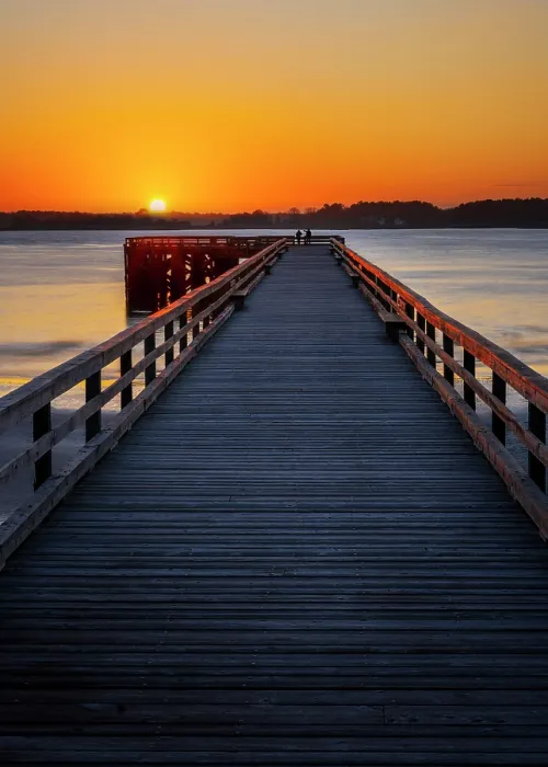 Framed Print : Siunset from pier at Fort Foster, Kittery Point, Maine, USA Framed Print : Siunset from pier at Fort Foster, Kittery Point, Maine, USA