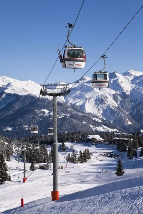 Framed Print : Ski Pistes in Courchevel 1850 ski resort in the Three Valleys, Les Trois Vallees, Savoie Framed Print : Ski Pistes in Courchevel 1850 ski resort in the Three Valleys, Les Trois Vallees, Savoie
