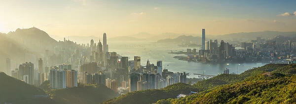 Skyline of Hong Kong Island and Kowloon, Hong Kong