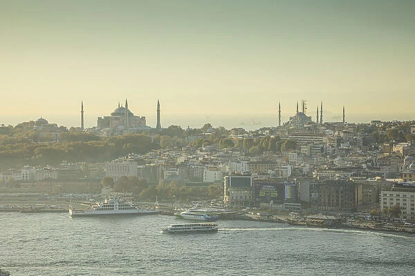 Skyline of Sultanahmet and the Golden Horn, Istanbul, Turkey