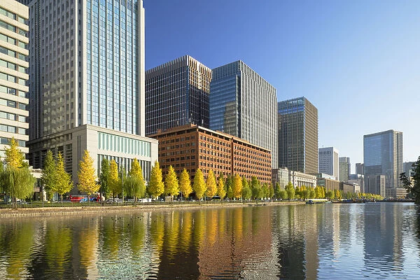 Skyscrapers of Marunouchi and Imperial Palace moat, Tokyo, Japan
