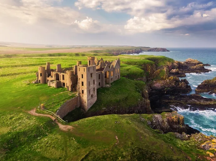 Framed Print : Slains Castle at sunset, Cruden Bay, Aberdeenshire, Scotland, United Kingdom Framed Print : Slains Castle at sunset, Cruden Bay, Aberdeenshire, Scotland, United Kingdom