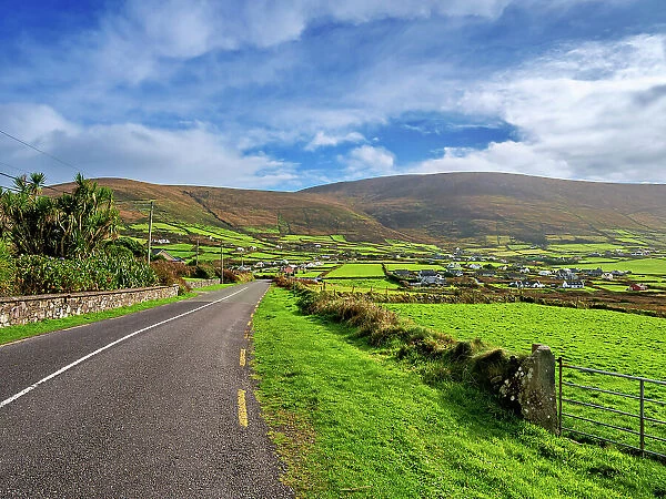 Slea Head Drive at Dunquin, Dingle Peninsula, County Kerry, Ireland