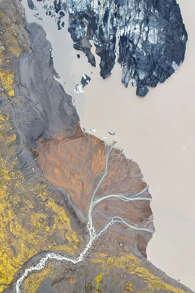 S√≥lheimajokull glacier during a summer day, Sudurland, Iceland