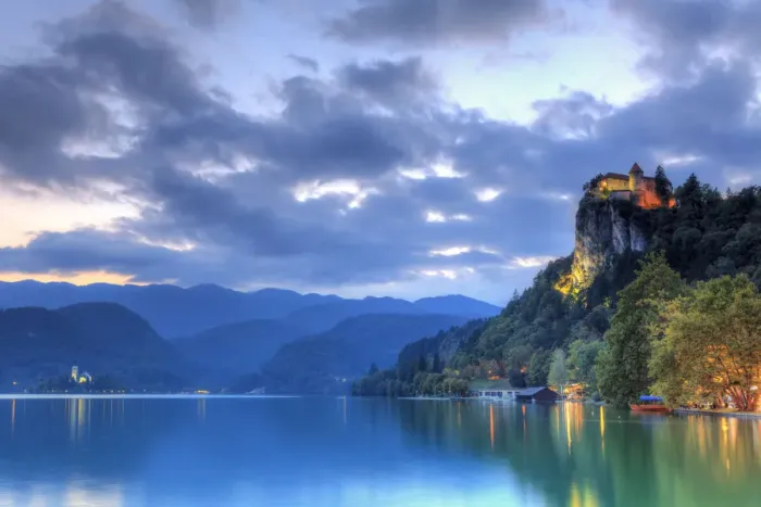 Framed Print : Slovenia, Bled, Lake Bled and Castle Framed Print : Slovenia, Bled, Lake Bled and Castle