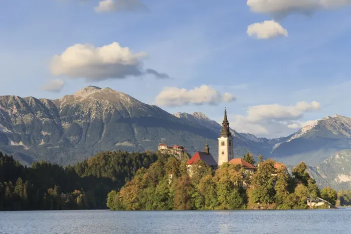 Framed Print : Slovenia, Bled, Lake Bled and Julian Alps Framed Print : Slovenia, Bled, Lake Bled and Julian Alps