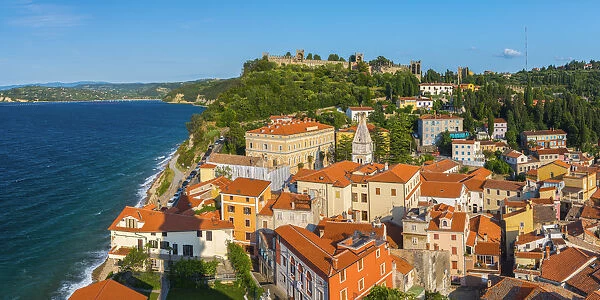 Slovenia, Primorska, Piran, Old Town with Old Town Walls above