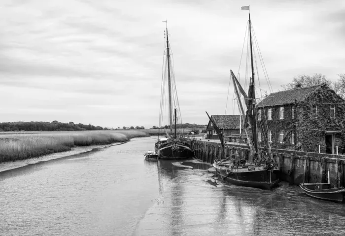 Framed Print : Small harbour Snape Maltings on river Alde, Suffolk, England Framed Print : Small harbour Snape Maltings on river Alde, Suffolk, England
