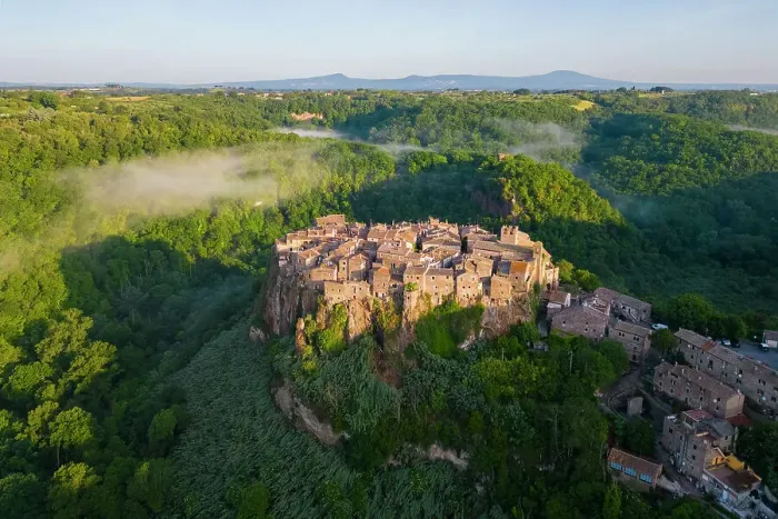 Framed Print : The small town of Calcata Vecchia at sunrise. Calcata, Viterbo district, Lazio, Italy, Europe Framed Print : The small town of Calcata Vecchia at sunrise. Calcata, Viterbo district, Lazio, Italy, Europe