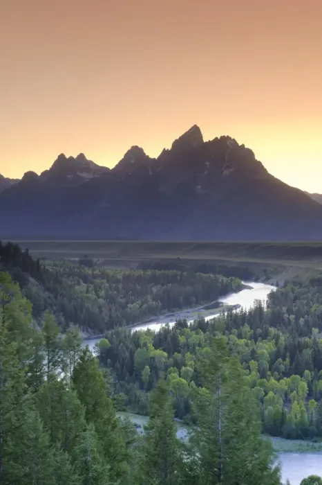 Framed Print : Snake River Overlook and Teton Mountain Range, Grand Teton National Park, Wyoming, USA Framed Print : Snake River Overlook and Teton Mountain Range, Grand Teton National Park, Wyoming, USA
