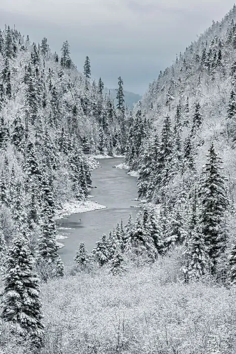 Framed Print : Snow covered gorge along Lake Superior's north shore near Schreiber, Ontario, Canada Framed Print : Snow covered gorge along Lake Superior's north shore near Schreiber, Ontario, Canada