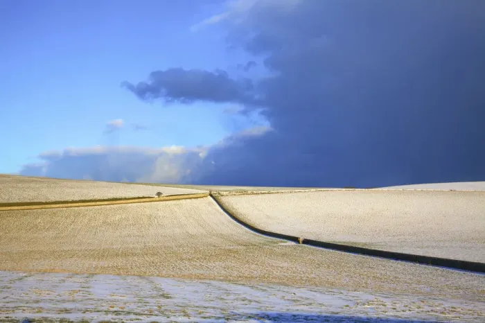 Framed Print : Snow Covered South Downs Farm Land, East Dean, East Sussex, United Kingdom