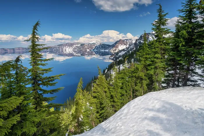 Framed Print : Snow at Crater Lake National Park, Oregon, USA Framed Print : Snow at Crater Lake National Park, Oregon, USA