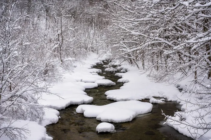 Framed Print : Snow on the river, Green Mountains, Vermont, USA Framed Print : Snow on the river, Green Mountains, Vermont, USA