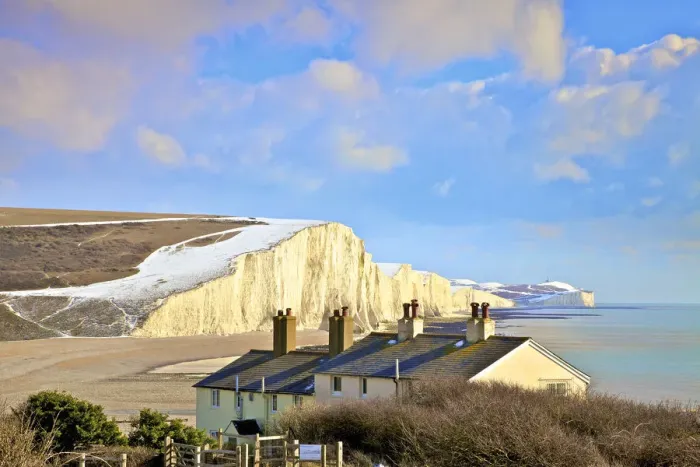 Framed Print : Snow On The Seven Sisters and Coastguard Cottages, Seaford Head, East Sussex, United Framed Print : Snow On The Seven Sisters and Coastguard Cottages, Seaford Head, East Sussex, United