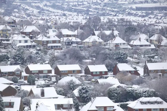 Framed Print : Snow in Suburbia, East Sussex, England, UK, Europe Framed Print : Snow in Suburbia, East Sussex, England, UK, Europe
