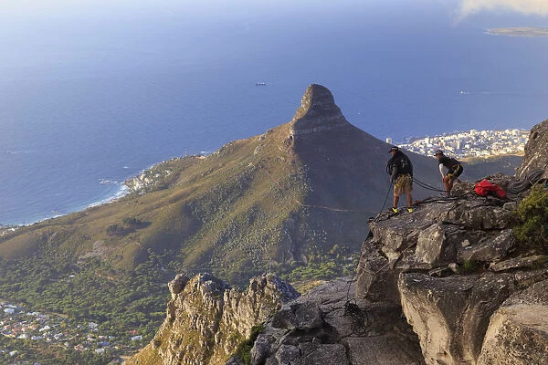 South Africa, Western Cape, Cape Town, Lions Head and City viewed from Table