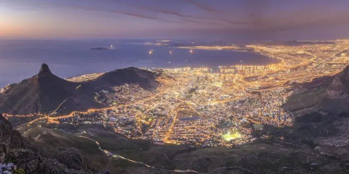 Framed Print : South Africa, Western Cape, Cape Town, City and Lions Head viewed from Table
