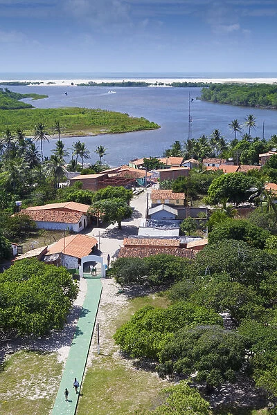 South America, Brazil, Maranhao, Mandacaru village on the Preguica river in the Lenazcois
