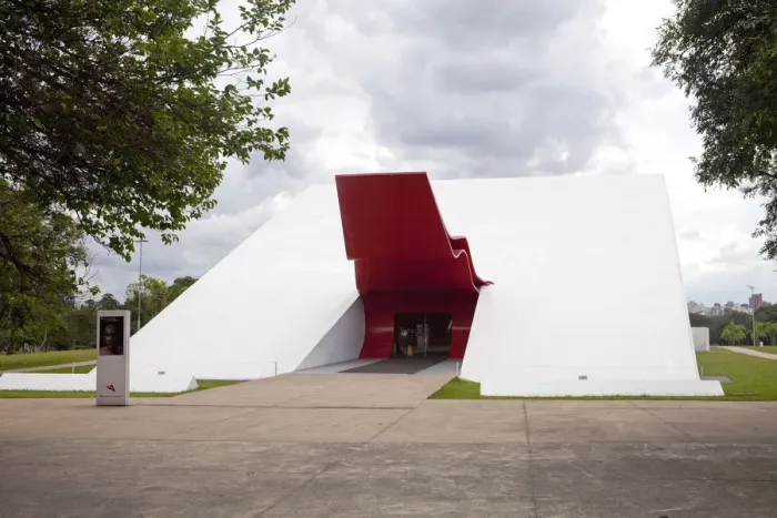 Framed Print : South America, Brazil, Sao Paulo; the Auditorio Ibirapuera concert hall and exhibition Framed Print : South America, Brazil, Sao Paulo; the Auditorio Ibirapuera concert hall and exhibition
