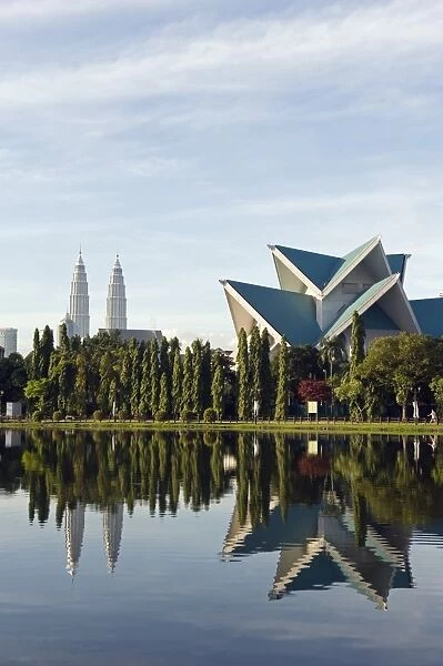 South East Asia, Malaysia, Kuala Lumpur, Petronas Towers and Istana Budaya National Theatre