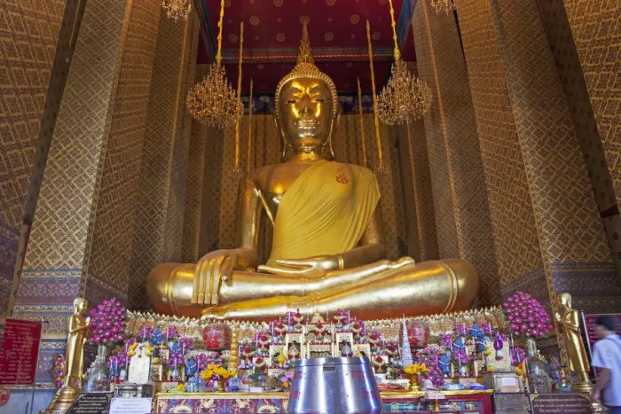 Framed Print : South East Asia, Thailand, Bangkok, Thonburi, Kanlaya, Wat Kalayanamitr Varamahavihara Framed Print : South East Asia, Thailand, Bangkok, Thonburi, Kanlaya, Wat Kalayanamitr Varamahavihara