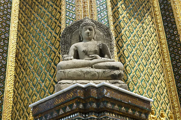 South East Asia, Thailand, Bangkok, Phra Nakhon district, Wat Phra Kaew, sitting buddha