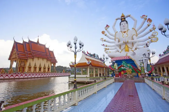 Framed Print : South East Asia, Thailand, Surat Thani Province, Ko Samui, Wat Plai Laem, statue of