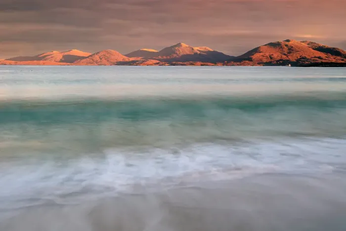 Framed Print : South Harris hills from Traigh Rosamol, Luskentyre, Isle of Harris, Outer Hebrides, Scotland Framed Print : South Harris hills from Traigh Rosamol, Luskentyre, Isle of Harris, Outer Hebrides, Scotland