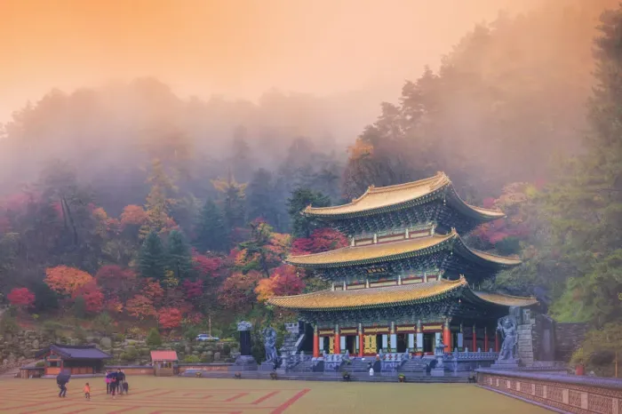 Framed Print : South Korea, Chungcheongbuk-do, Danyang, Sobaeksan National Park, Guin-sa temple complex Framed Print : South Korea, Chungcheongbuk-do, Danyang, Sobaeksan National Park, Guin-sa temple complex