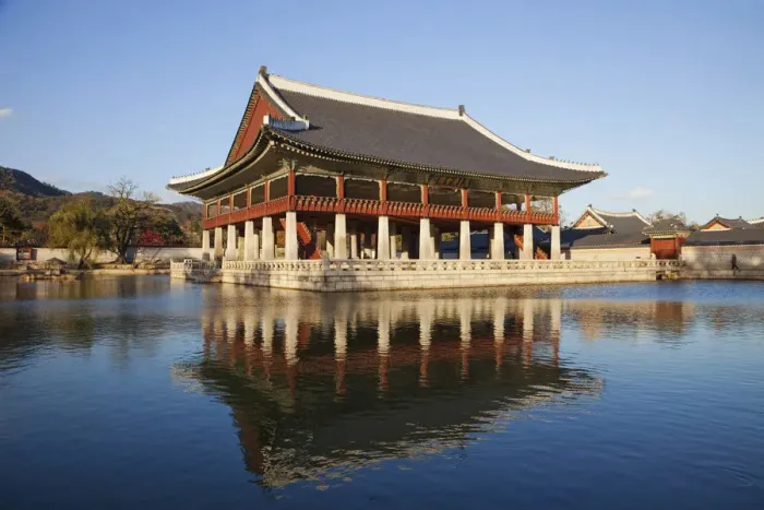 Framed Print : South Korea, Seoul, Gyeongbokgung Palace, Gyeonghoeru Pavilion Framed Print : South Korea, Seoul, Gyeongbokgung Palace, Gyeonghoeru Pavilion