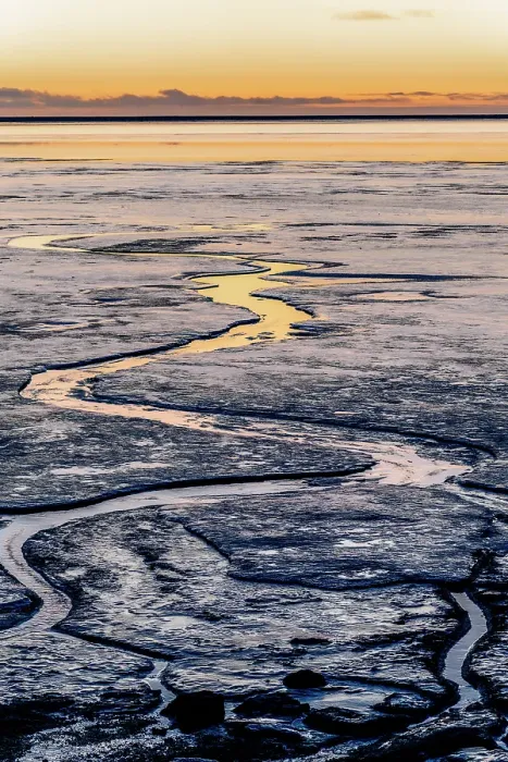 Framed Print : Southern Iceland: sunset reflecting in the ice on the road to Stokksnes, Vestrahorn, Hofn Framed Print : Southern Iceland: sunset reflecting in the ice on the road to Stokksnes, Vestrahorn, Hofn
