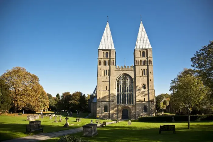 Framed Print : Southwell, England. The Norman minster Framed Print : Southwell, England. The Norman minster
