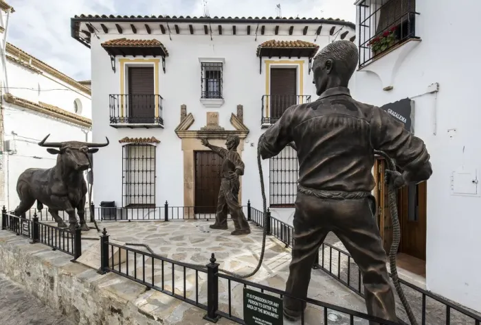 Framed Print : Spain, Anadalusia, Cadiz, Grazalema, Bull sculpture in Calle las Piedras