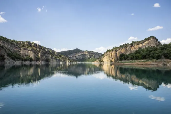 Framed Print : Spain, Aragon, Huesca, Mont-Rebei, Landscape in Montrebeis lake