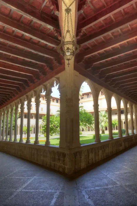 Framed Print : Spain, Balearic Islands, Mallorca, Palma de Mallorca, Basilica de Sant Francesc, cloister Framed Print : Spain, Balearic Islands, Mallorca, Palma de Mallorca, Basilica de Sant Francesc, cloister