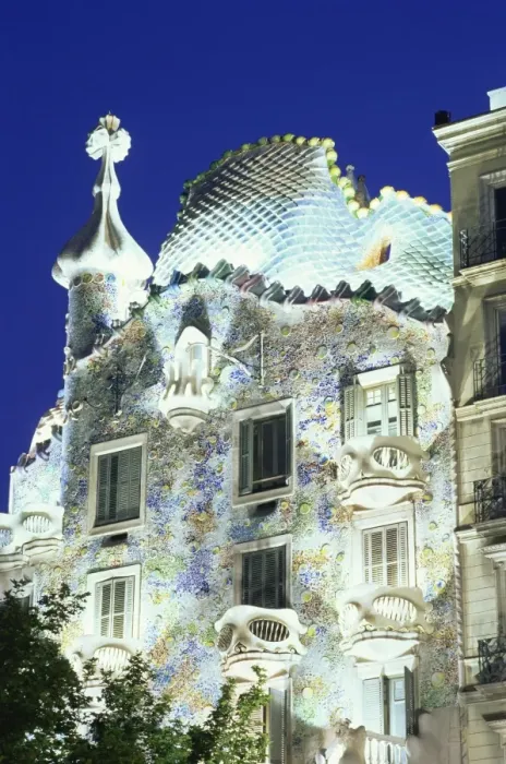 Framed Print : Spain, Barcelona, Casa Batllo Framed Print : Spain, Barcelona, Casa Batllo