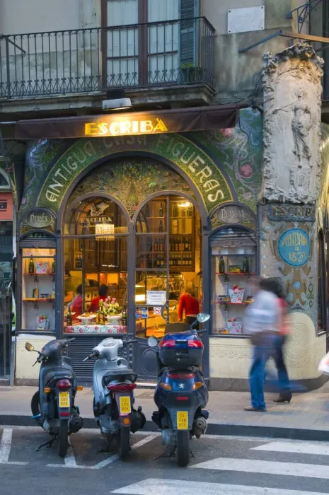 Framed Print : Spain, Barcelona, La Rambla, Shop Framed Print : Spain, Barcelona, La Rambla, Shop