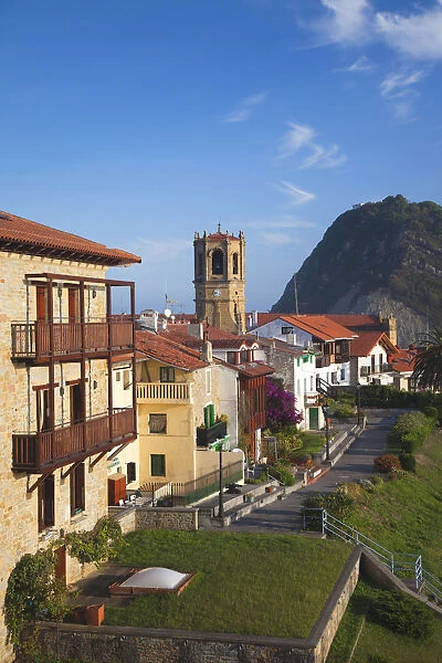Spain, Basque Country Region, Guipuzcoa Province, Getaria, Iglesia de San Salvador church