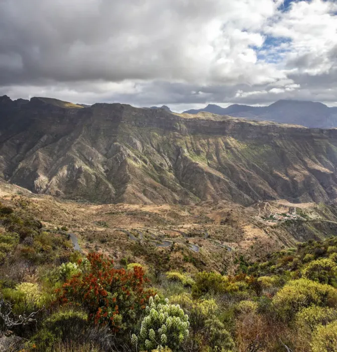 Framed Print : Spain, Canary Islands, Gran Canaria, La Solana, View of the Barranco del Chorrillo Framed Print : Spain, Canary Islands, Gran Canaria, La Solana, View of the Barranco del Chorrillo